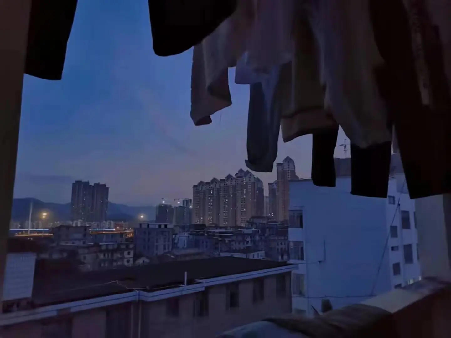 旧宿舍拍的，但不知道拍什么
