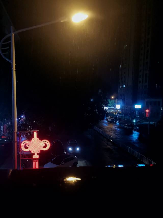 6a8644b86433f.jpg
